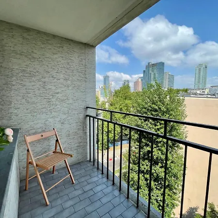 Apartment Centrum Zlota 81 *