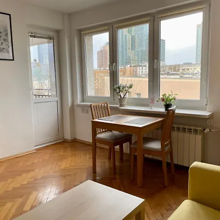 Apartment Centrum Zlota 81 *